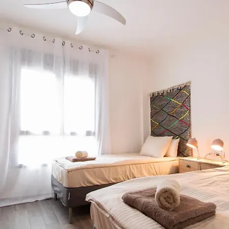 View Luxury In New Complex Pueblo Majorero Next To Golf Course 5 Min Walk From The And Atlantico Shopping Centre In Next To Cassino And Elba Sara 2 Bedrooms 2 Bathrooms Huge Terace! Appartement *